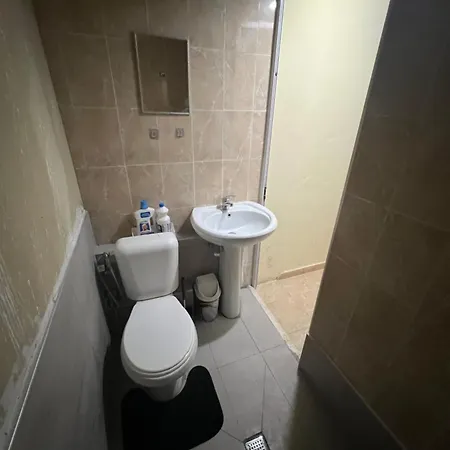 Open Door אכסניה *