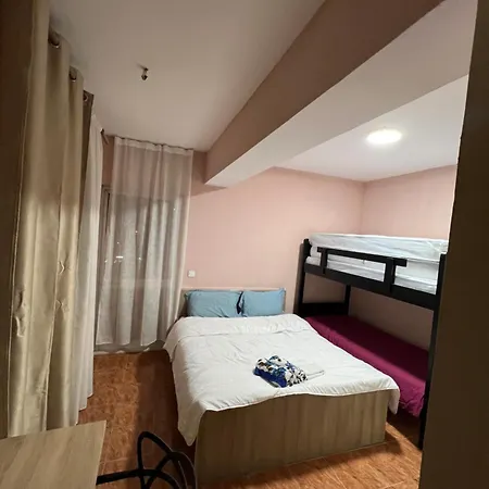 Hostel Open Door Tirana