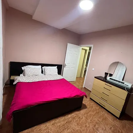 Hostel Open Door Tirana