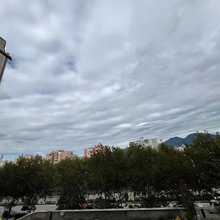 Open Door بيت شباب *