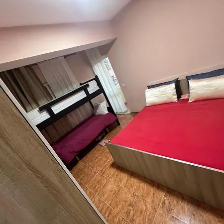Hostel Open Door Tirana
