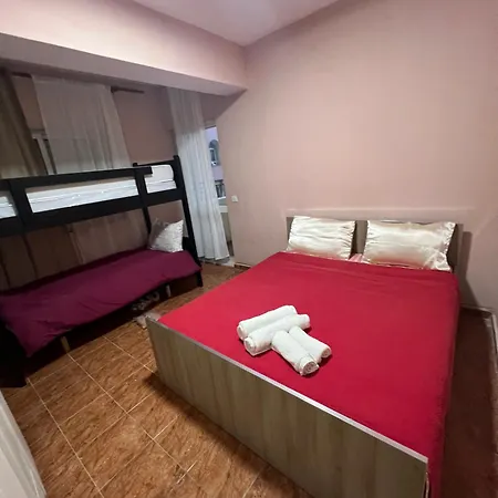 Hostel Open Door Tirana